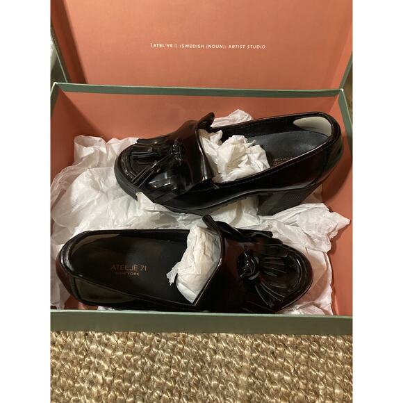 Atelje 71 Anja Specchio Black Leather Kiltie Lug Heel NIB, 7 - Picture 3 of 10